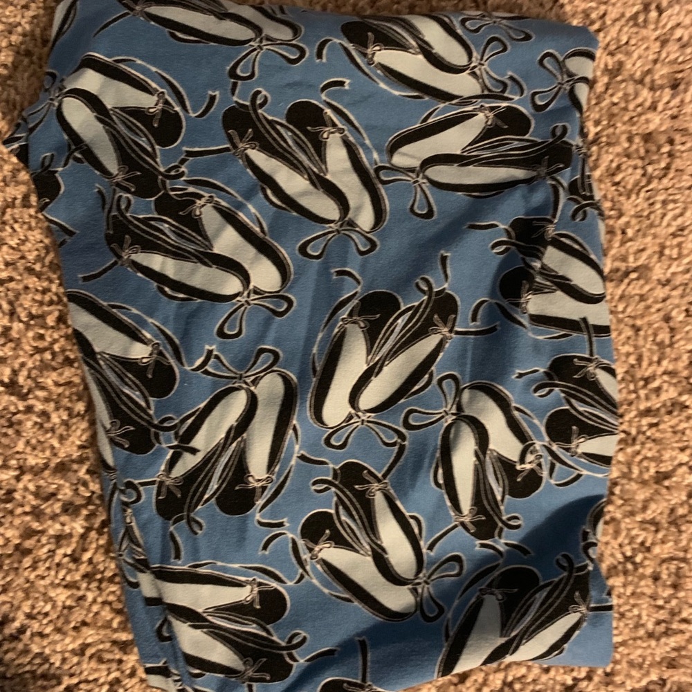 LuLaRoe Ballet Shoes Leggings
